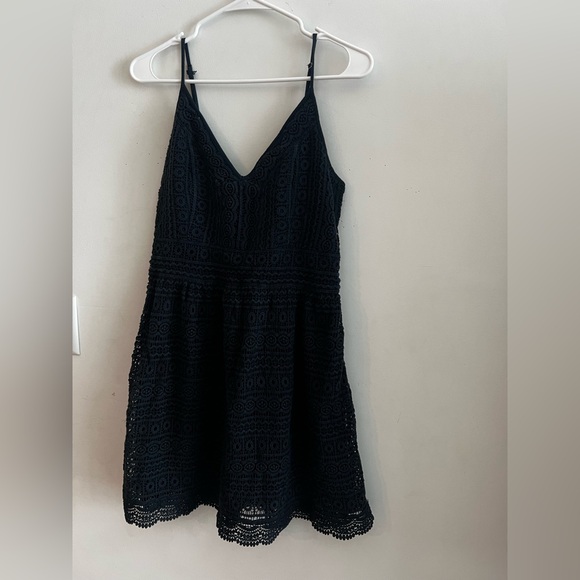Abercrombie & Fitch Black Crochet Lace Fit & Flare Mini Dress Women’s Size L - Picture 2 of 4